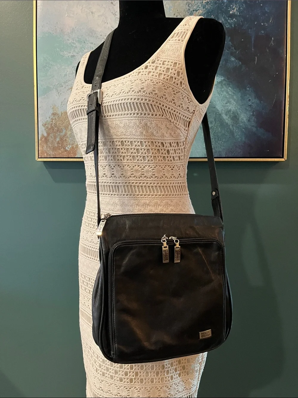 Pelle Studio Black Leather Messenger Crossbody